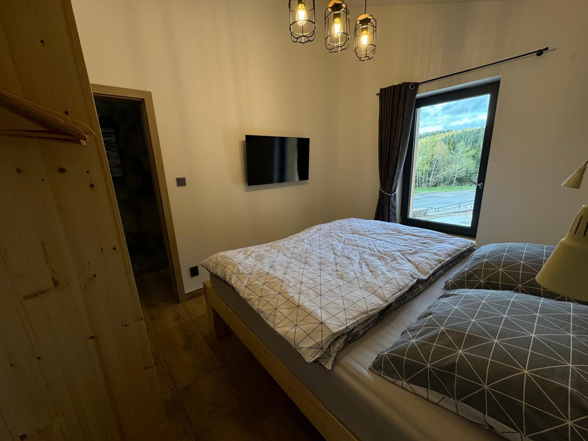 Flaje Apartmany Český Jiřetín Eksteriør bilde